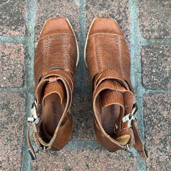 Jeffrey Campbell Stinson cutout ankle boots - Picture 5 of 13